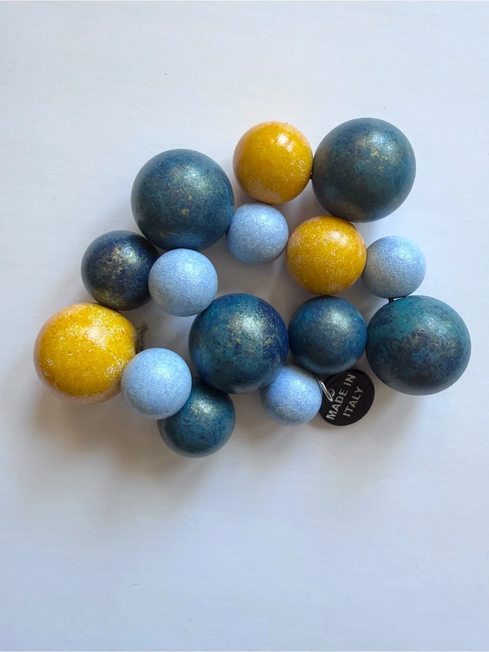Alisha D Italian Stretch Beaded Bangle Bracelet in Magic Blue